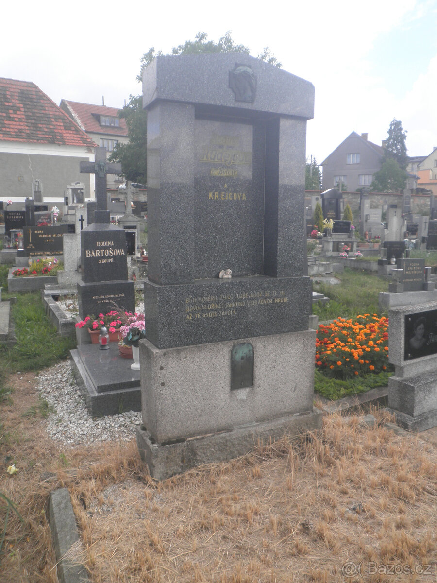 Prodám hrob