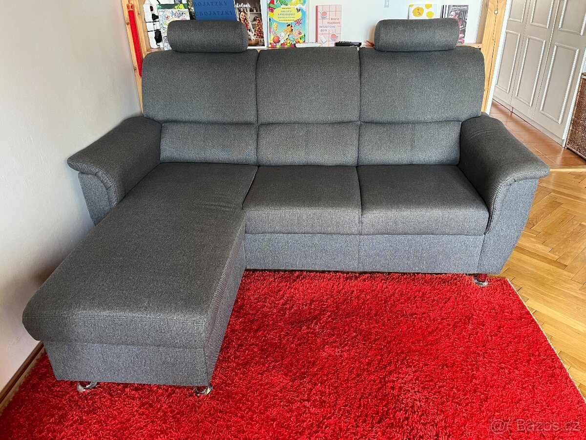 Rohová pohovka s úložným prostorem, perfektní stav