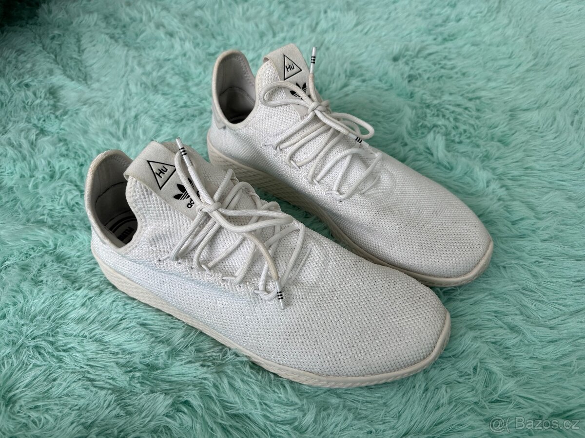 Adidas Pharrell Williams EU45