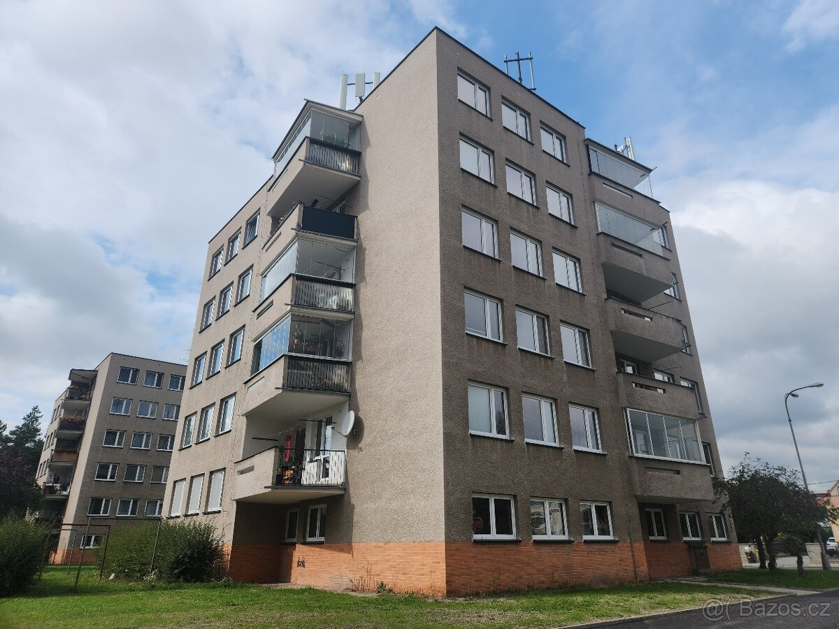 Prodej bytu 3+kk 81 m² Mrštíkova, Hradec Králové