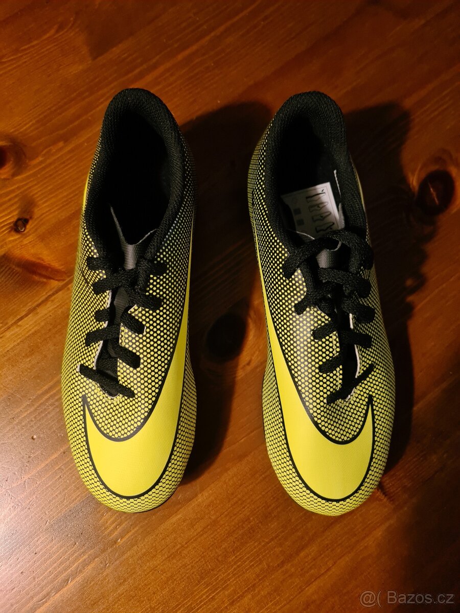 KOPAČKY  JR NIKE BRAVATA II FG