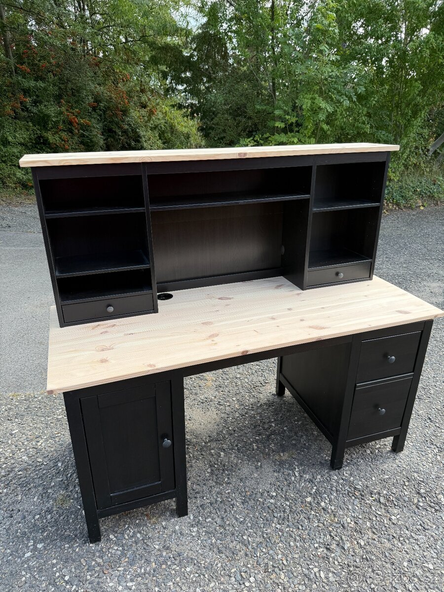 Psací stůl IKEA Hemnes + nástavec - černohnědý