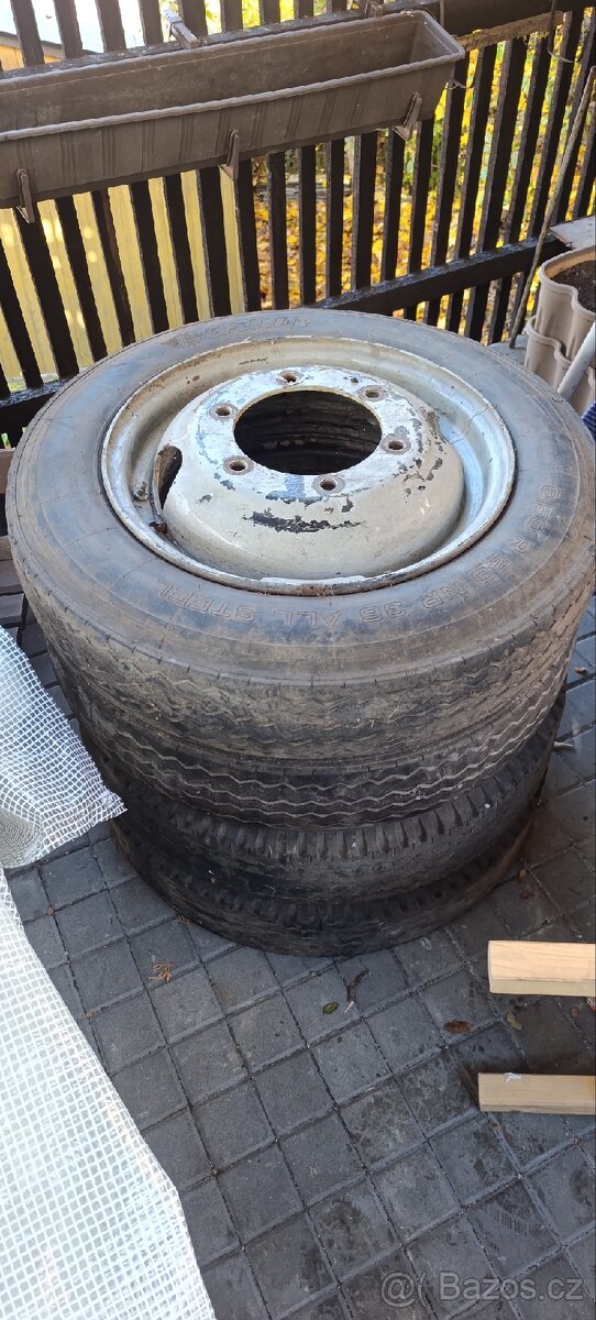 R20 4X kola Avia A30 - A31 a další