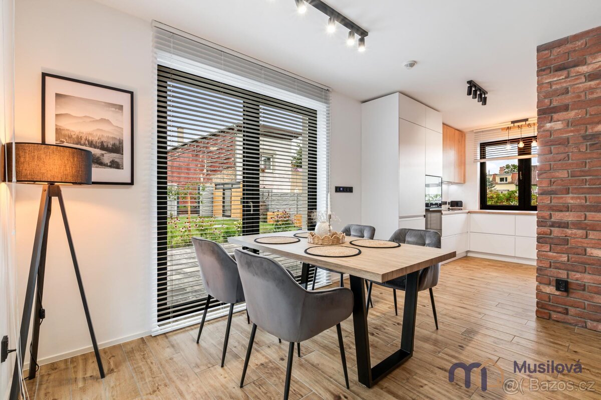 Prodej rodinného domu 82 m2, pozemek 465 m2