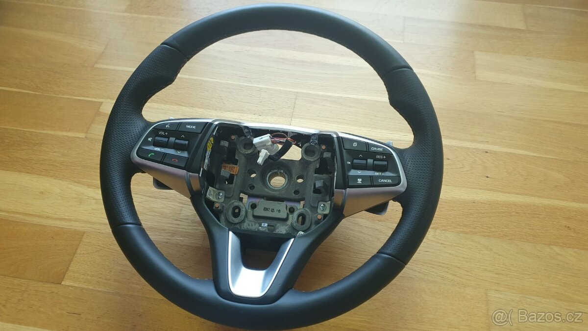 Volant Hyundai Genesis