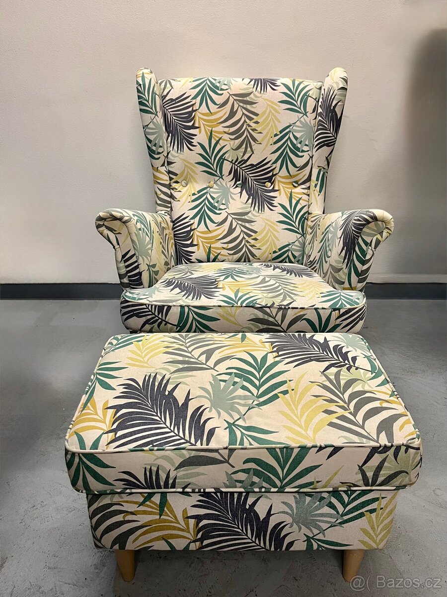 křeslo ušák IKEA Strandmon s podnožkou