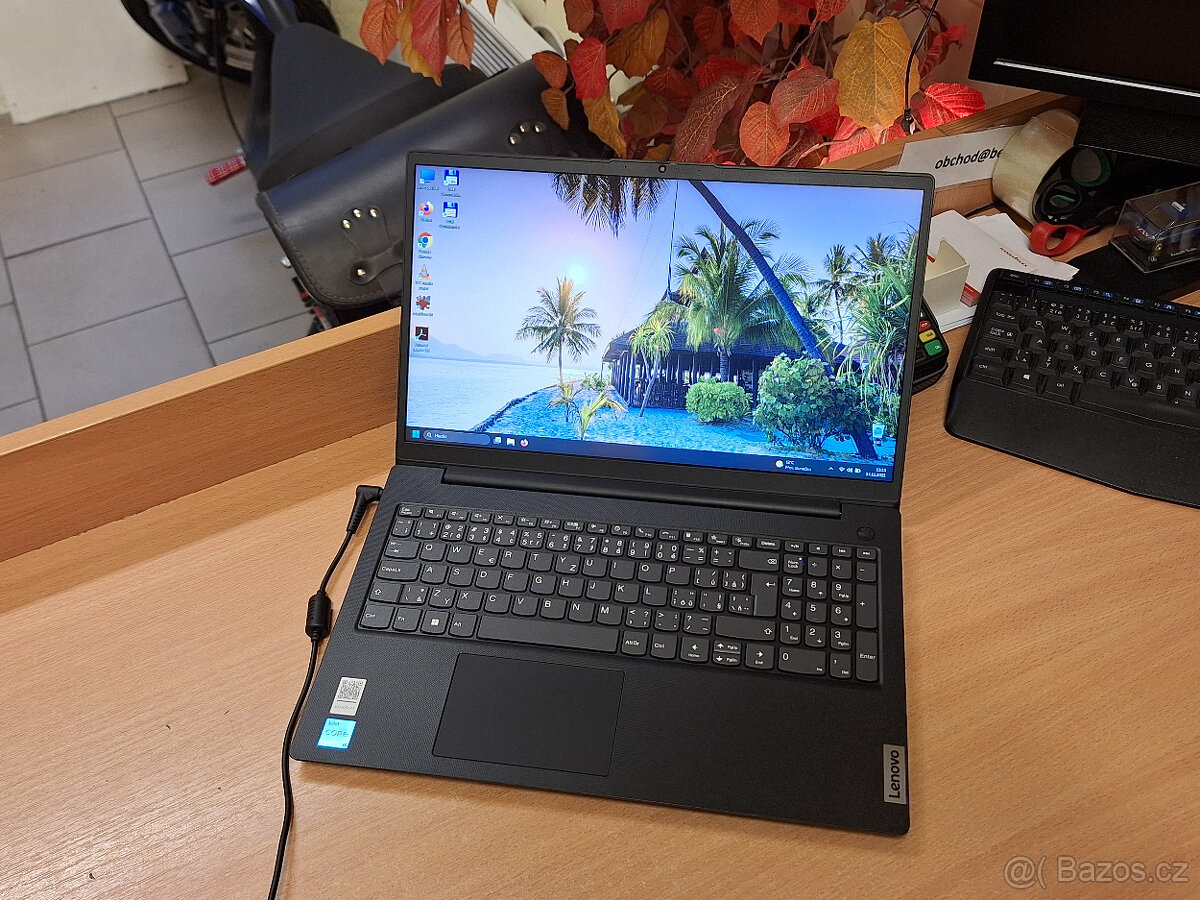 Lenovo V15 G4 IRU - i5 8x4.60GHz, 8GB RAM, 512GB M2