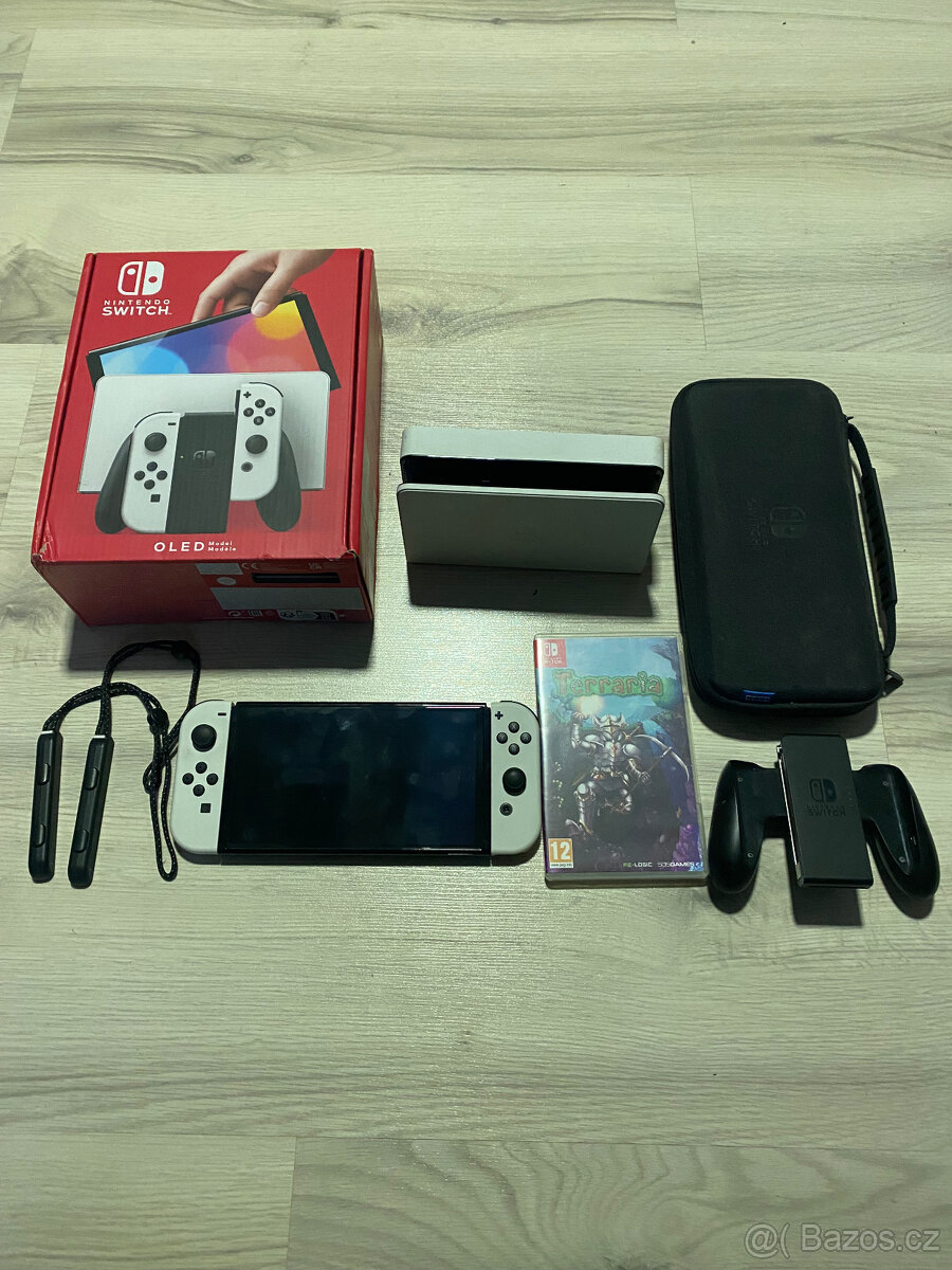 Prodám Nintendo Switch OLED