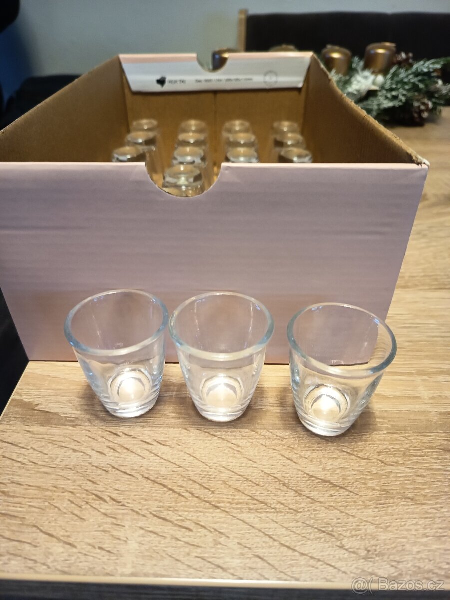 Skleničky na panáky – 29 ks – vše za 400 Kč