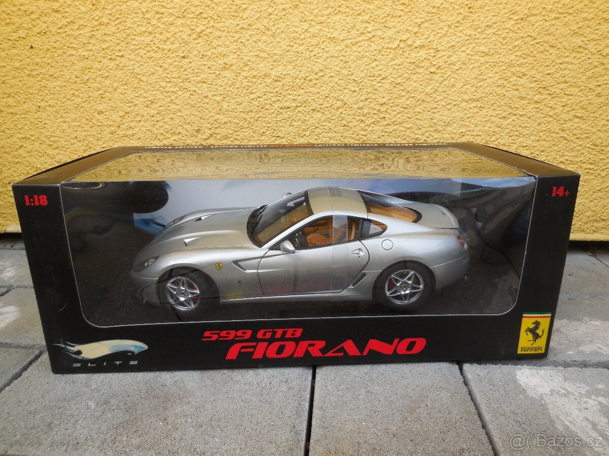 Ferrari 599 GTB Fiorano - 1:18 Hot Wheels Elite (2)