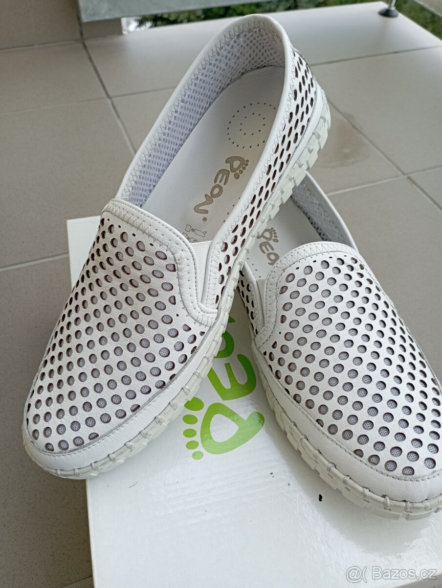 Kožené dámské polobotky