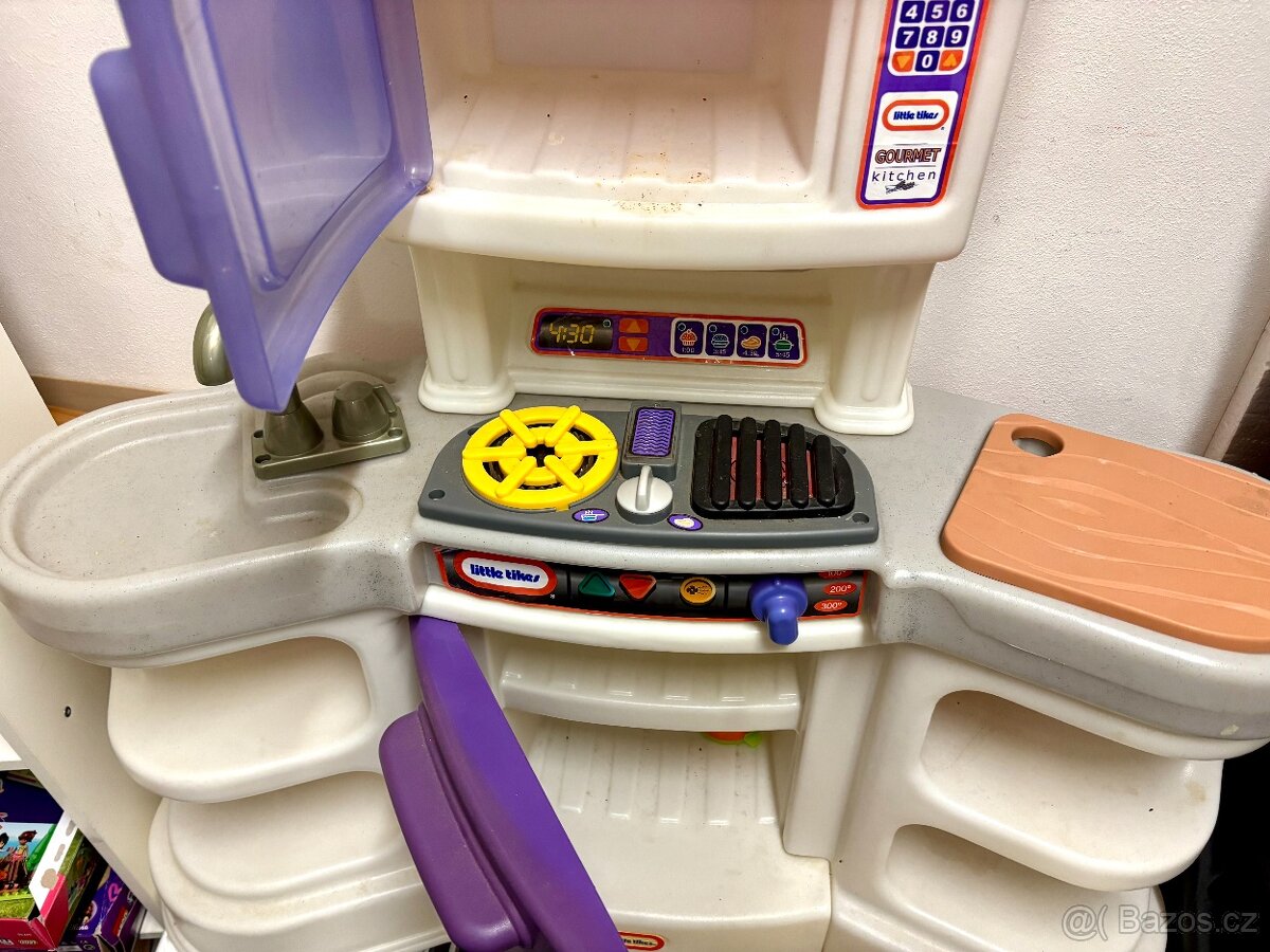 Dětská kuchyňka s vybavením Little Tikes