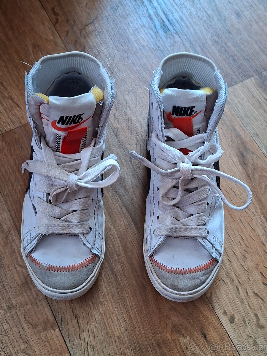 Nike Blazer Mid '77 Jumbo