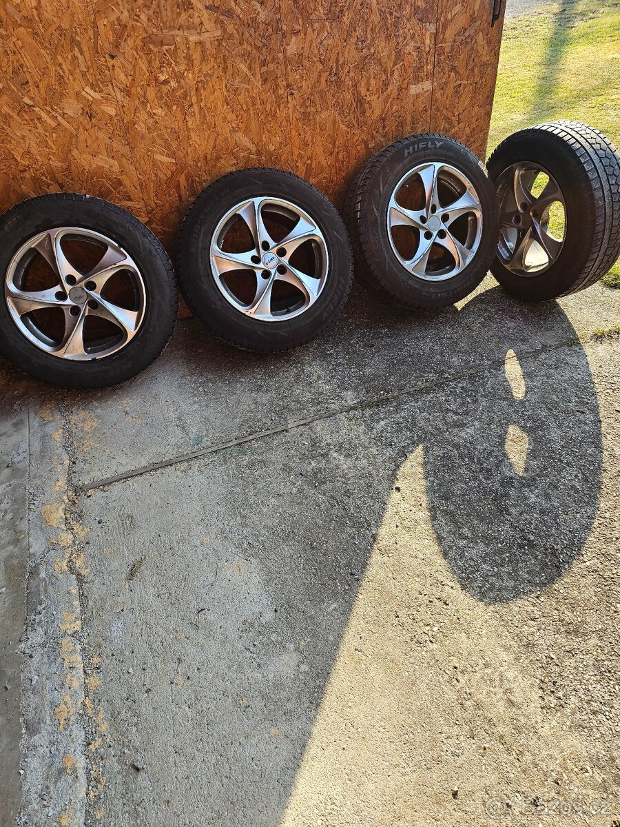 Pneumatiky včetně disků