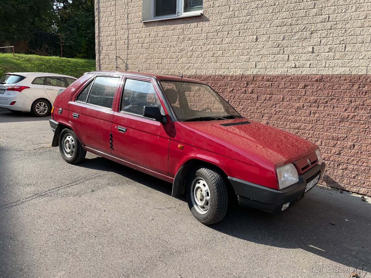 Skoda Favorit