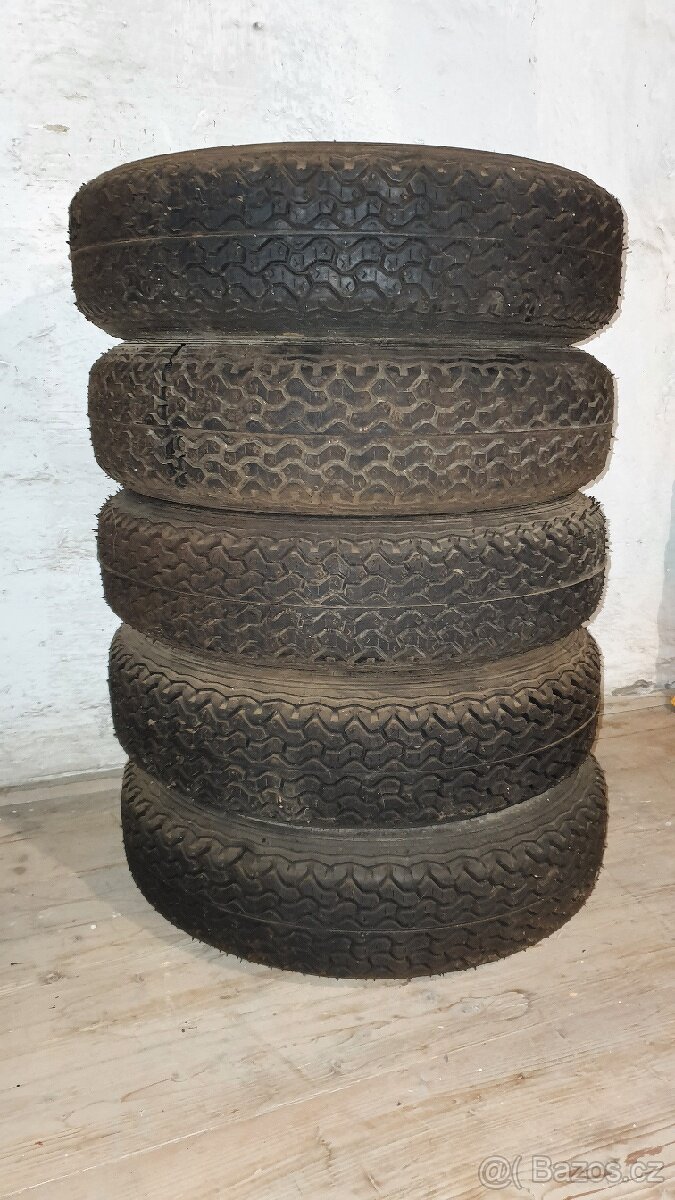 5x nové pneumatiky VAZ 2101 originál USSR