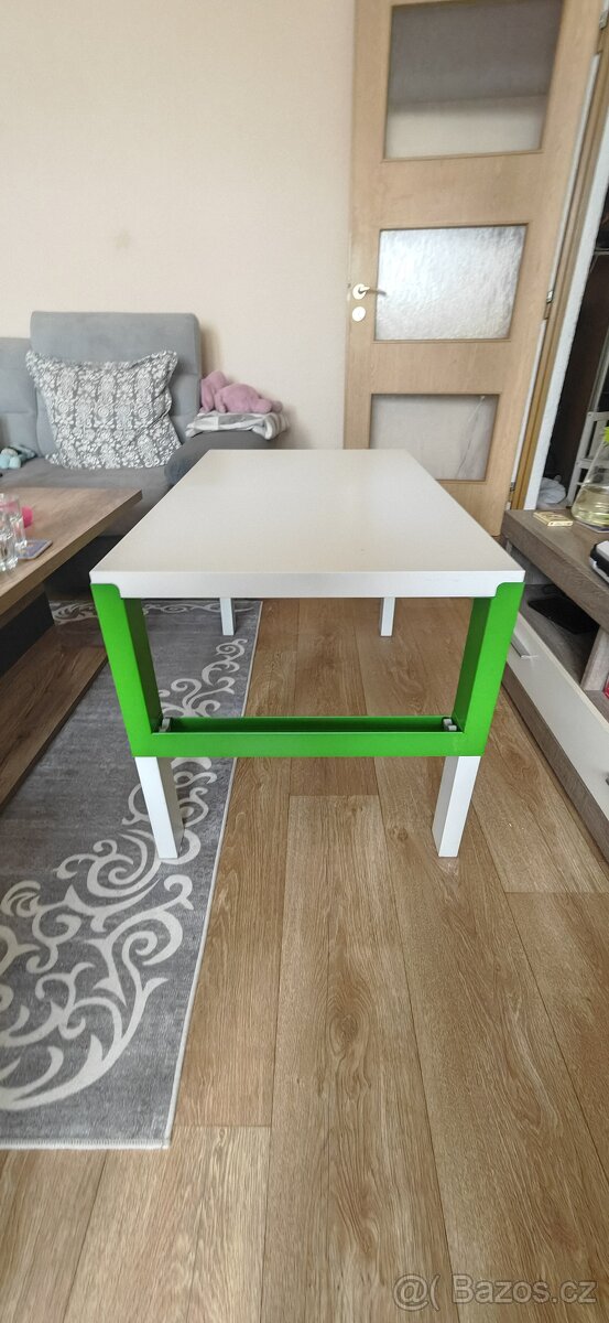 Rostoucí stoly Pahl (Ikea) 2ks