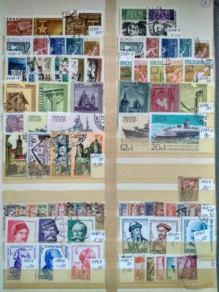 Poštovní známky v albu - mix Evropy