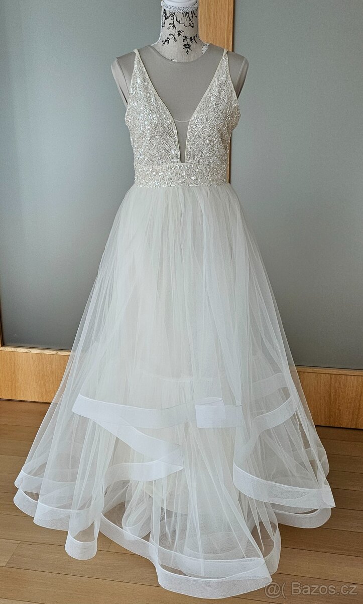 Krásné nové princeznovské svatební šaty -m/l