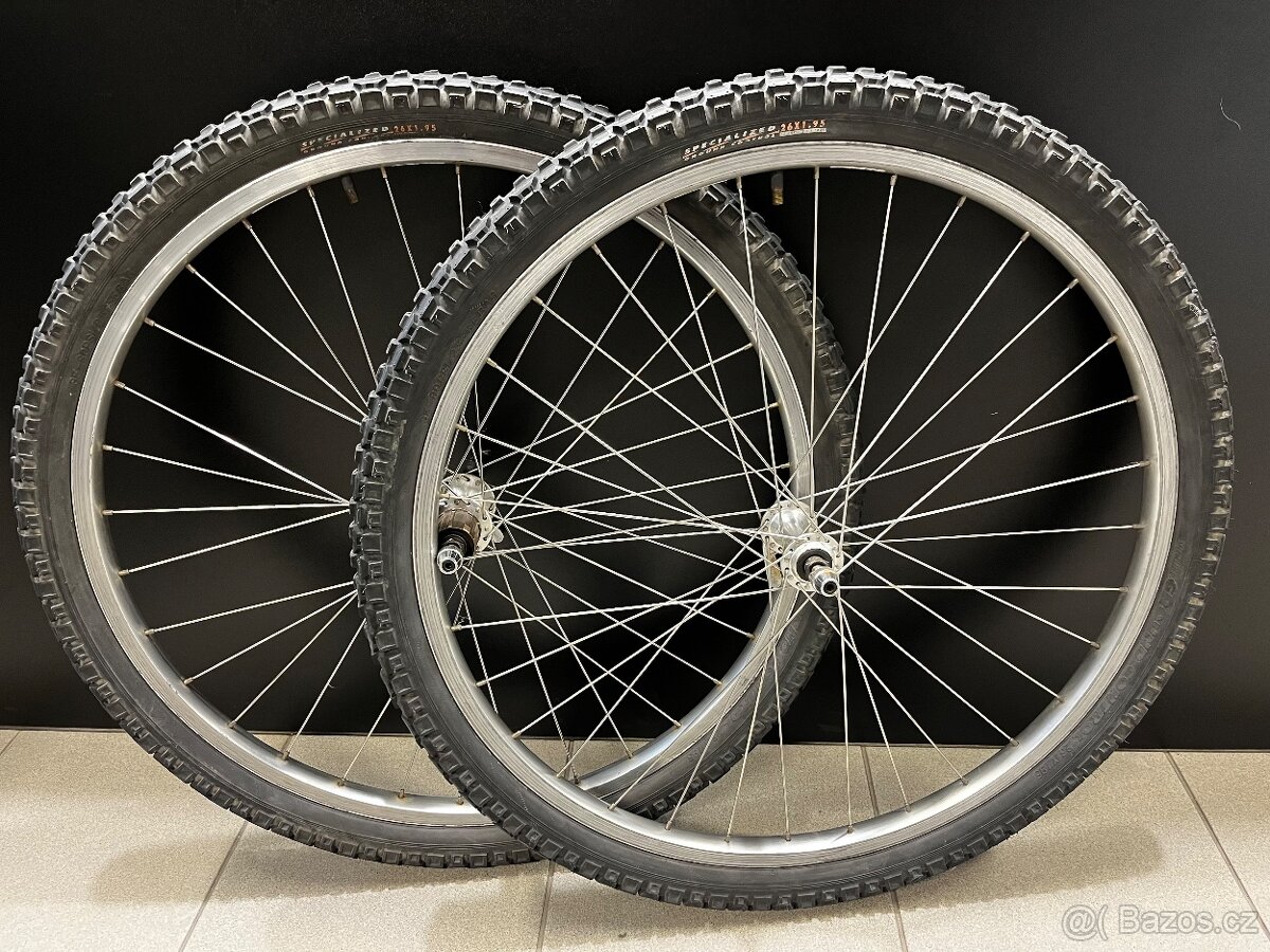 Retro Mtb kola Specialized Rockhopper 1993