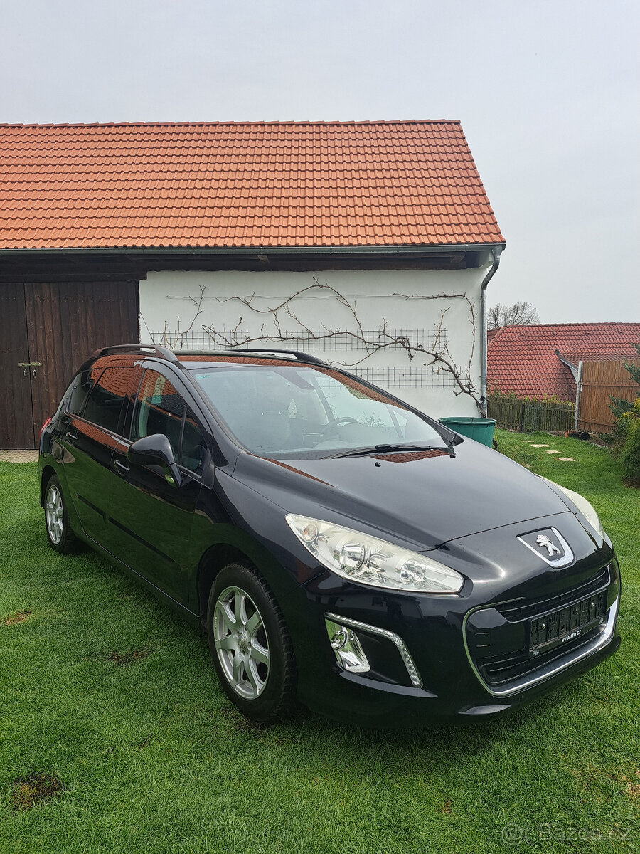 PEUGEOT 308 SW 1.6i 2011