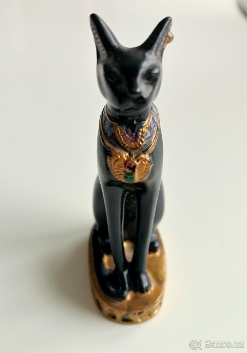 Bastet soška