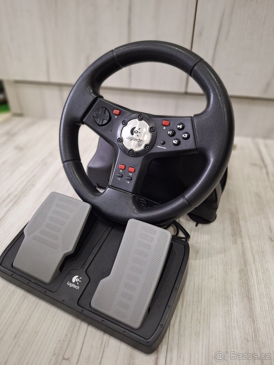 Volant LOGITECH - Formula vibration