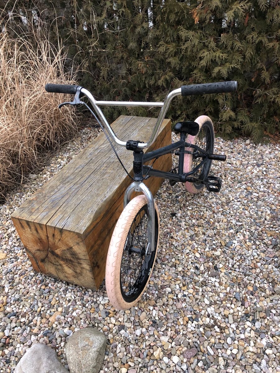 Mongoose kolo