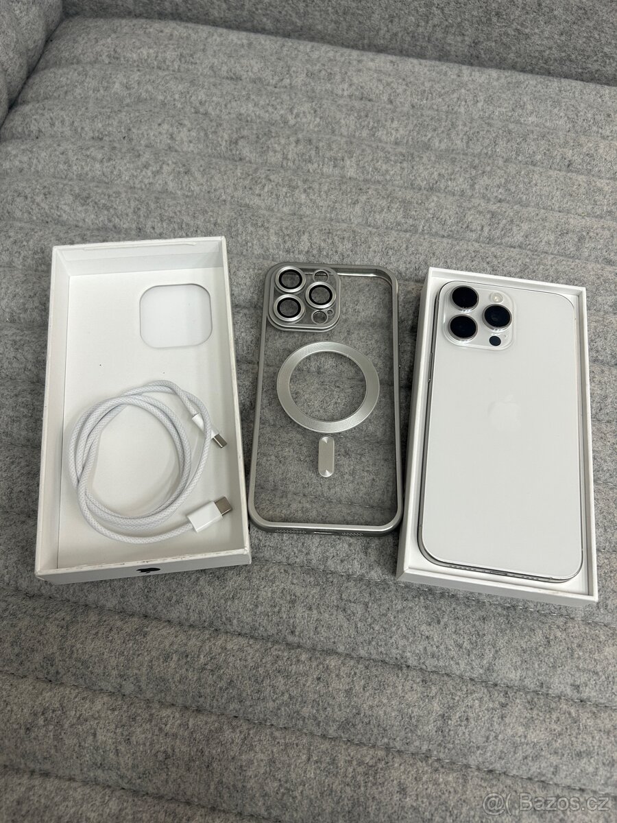iPhone 15 Pro Max 256 GB Bílý Titanium