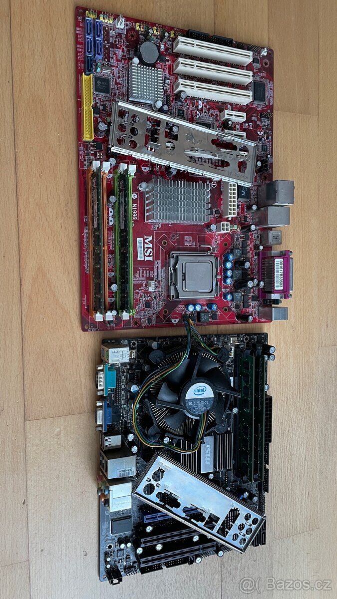 2x deska s CPU a RAM