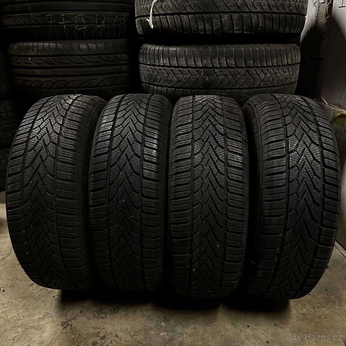 Sada pneu Semperit 185/60/15 88T