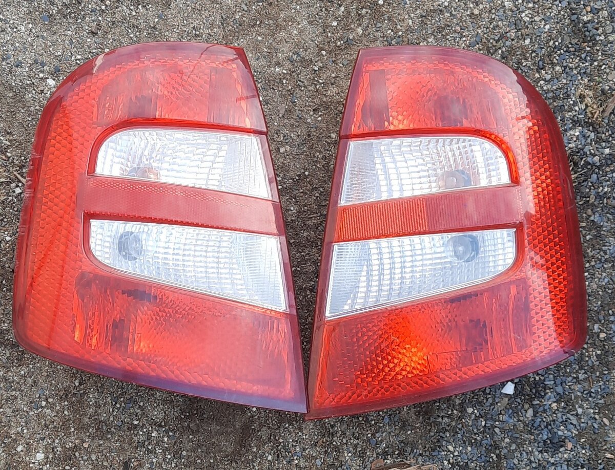 Zadní světla Škoda Fabia 1