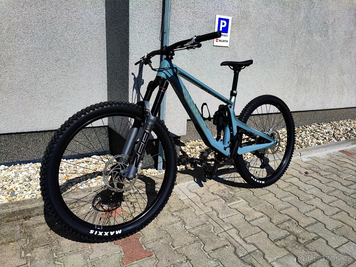GHOST RIOT AM CF PRO M.2025, VELIKOST M, 29, KARBON, ZARUKA