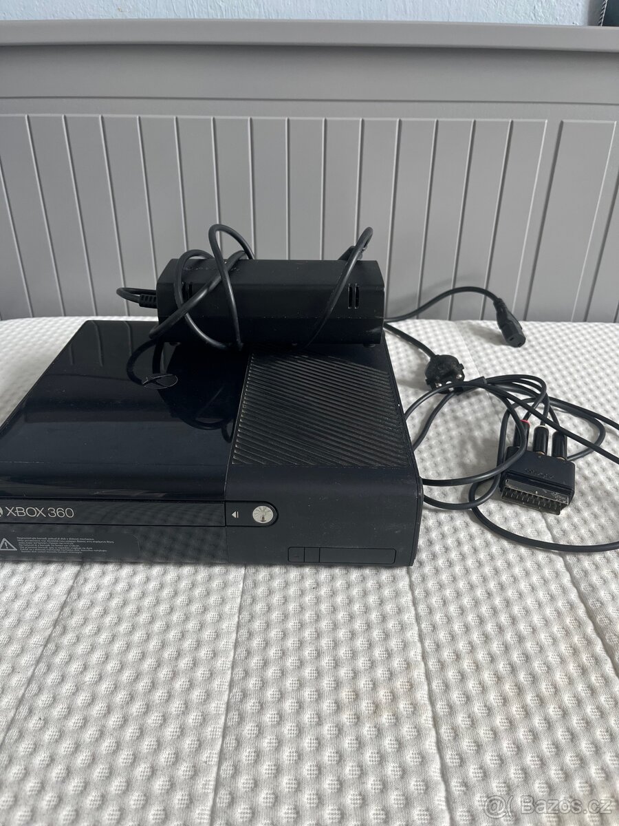 Xbox 360 e 4gb