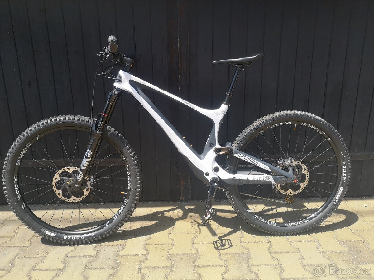 Bold Unplugged V1 (Scott) M