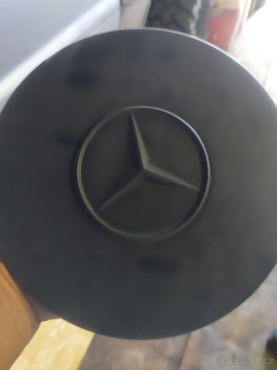 Mercedes