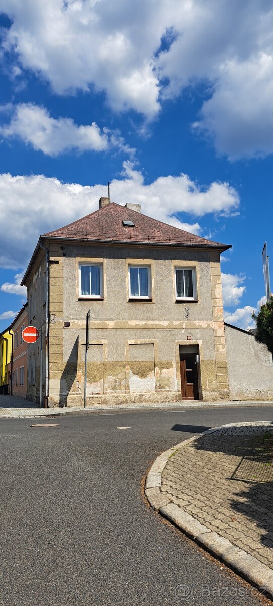Rodinný dům Klášterec nad Ohří - klidná lokalita - RK NE