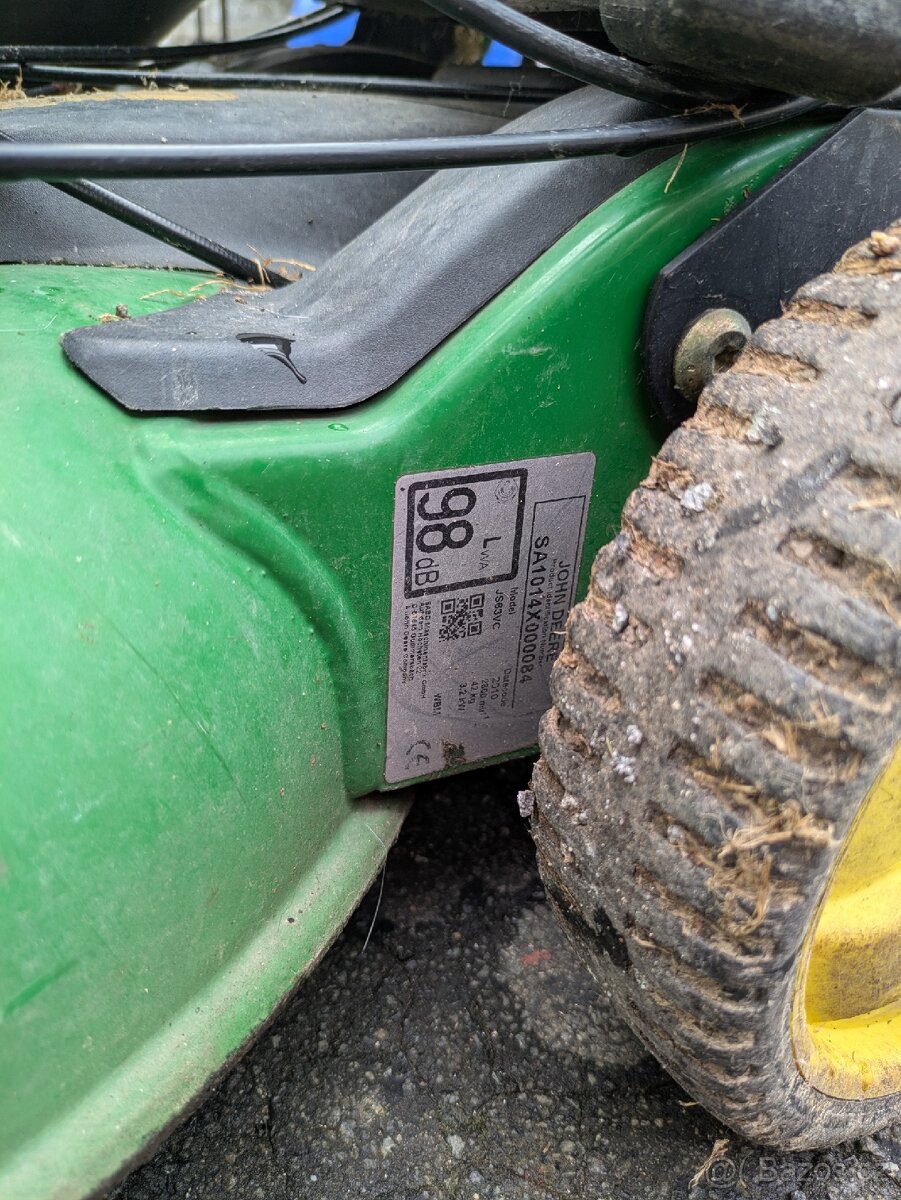 Prodám sekačku JON DEERE