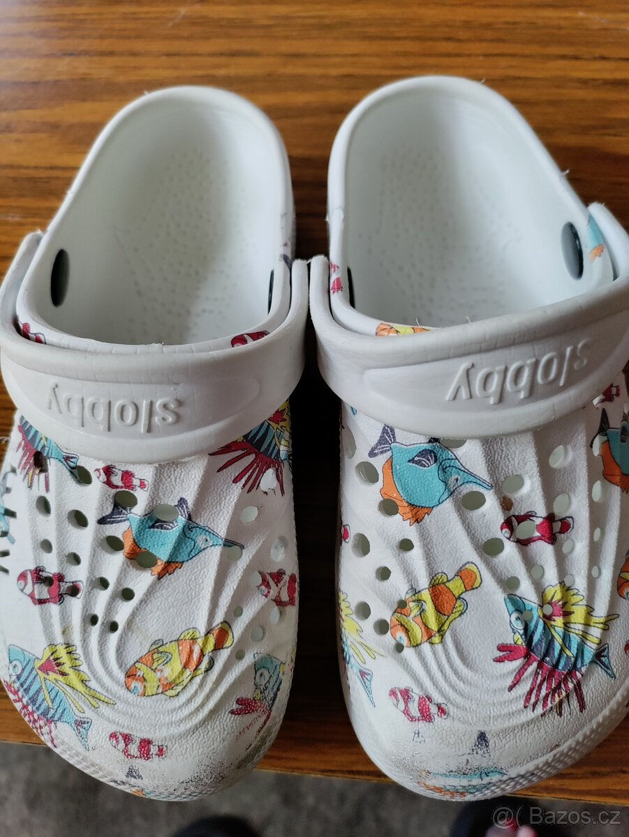 Nové lehké Crocs pantofle vel.30