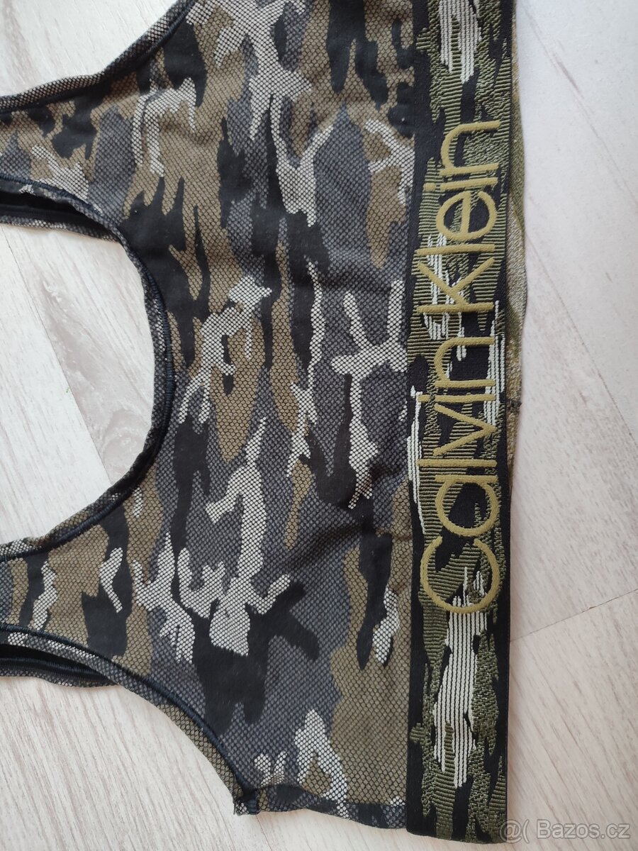 Podprsenka Calvin Klein, velikost s