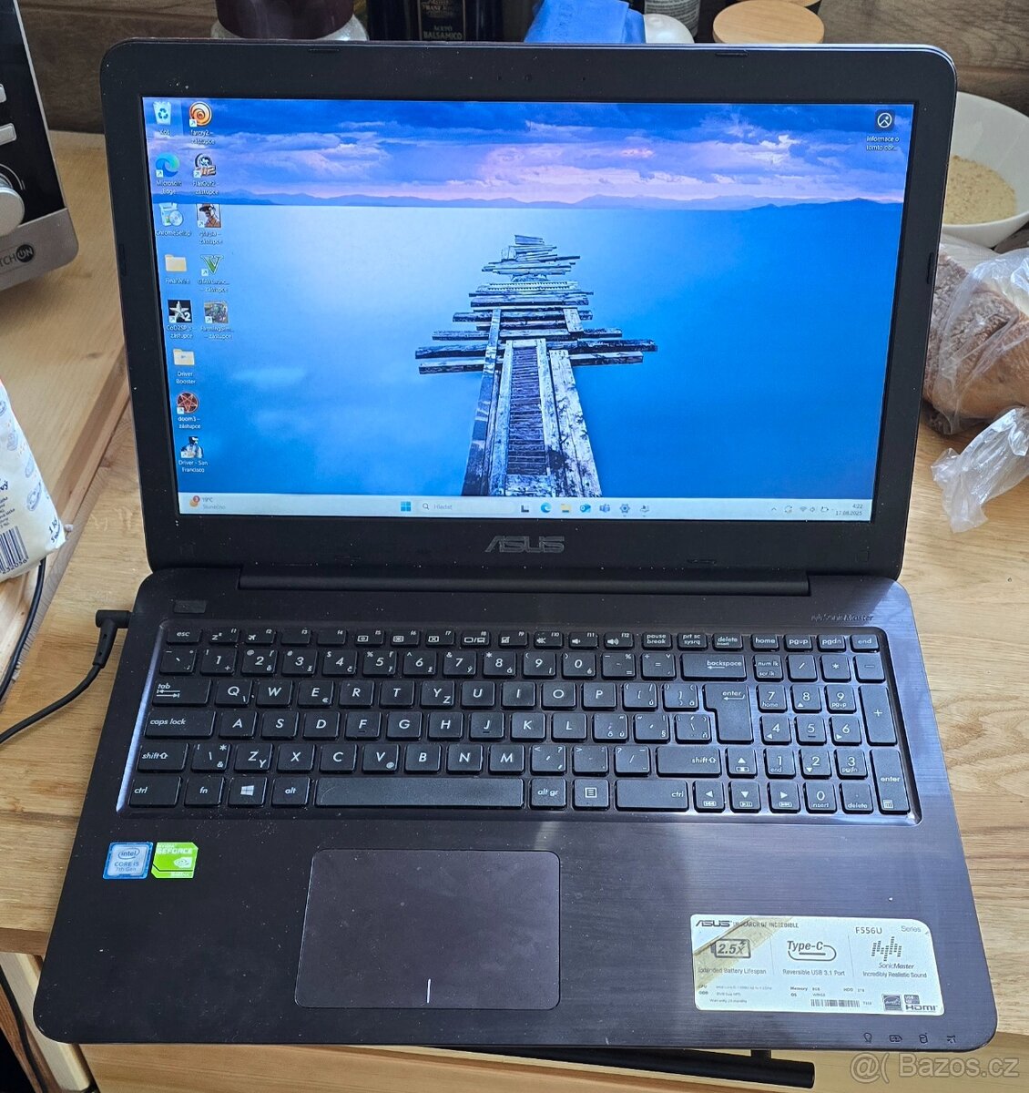 Herní notebook Asus