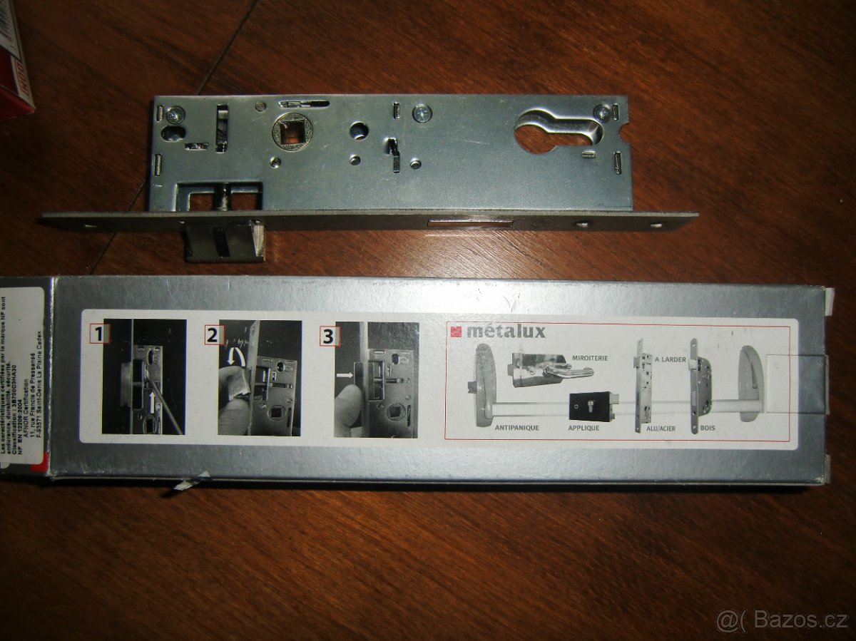 Metalux zámek