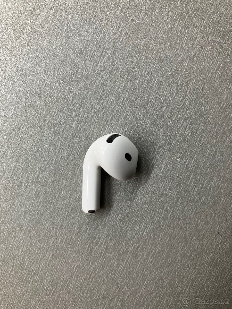 Levé sluchátko airpod 4