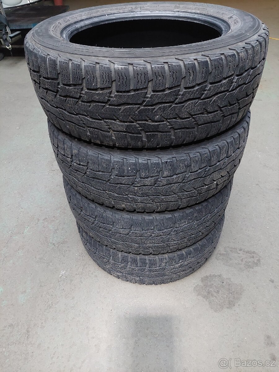 Zimní pneu