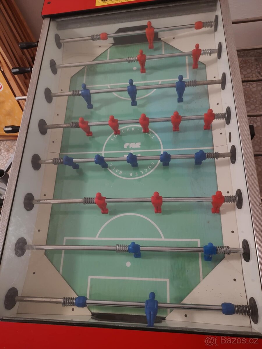 Stolní fotbálek