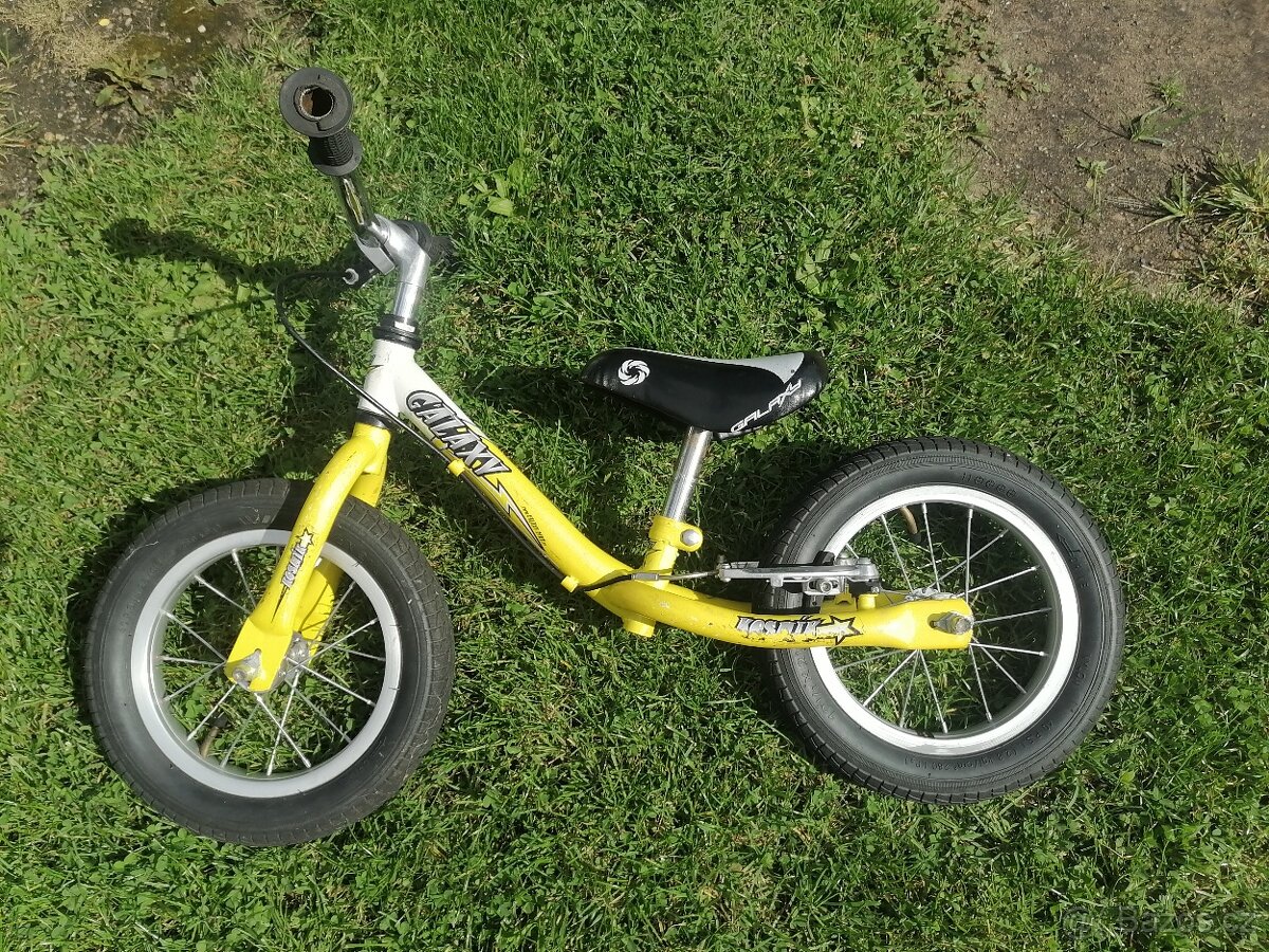 Dětské odrážedlo 12"