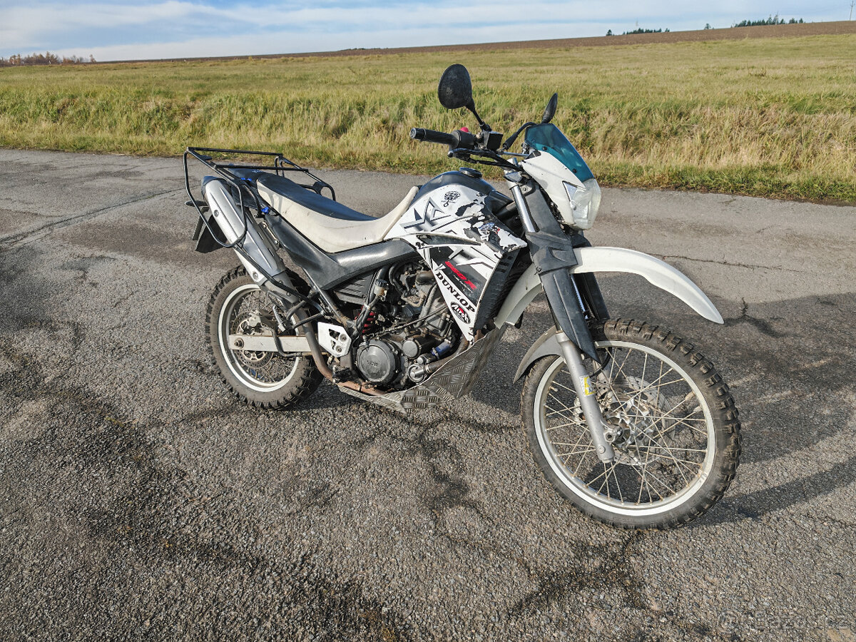 Yamaha XT660 R - r.v.2004 plně funkční s STK