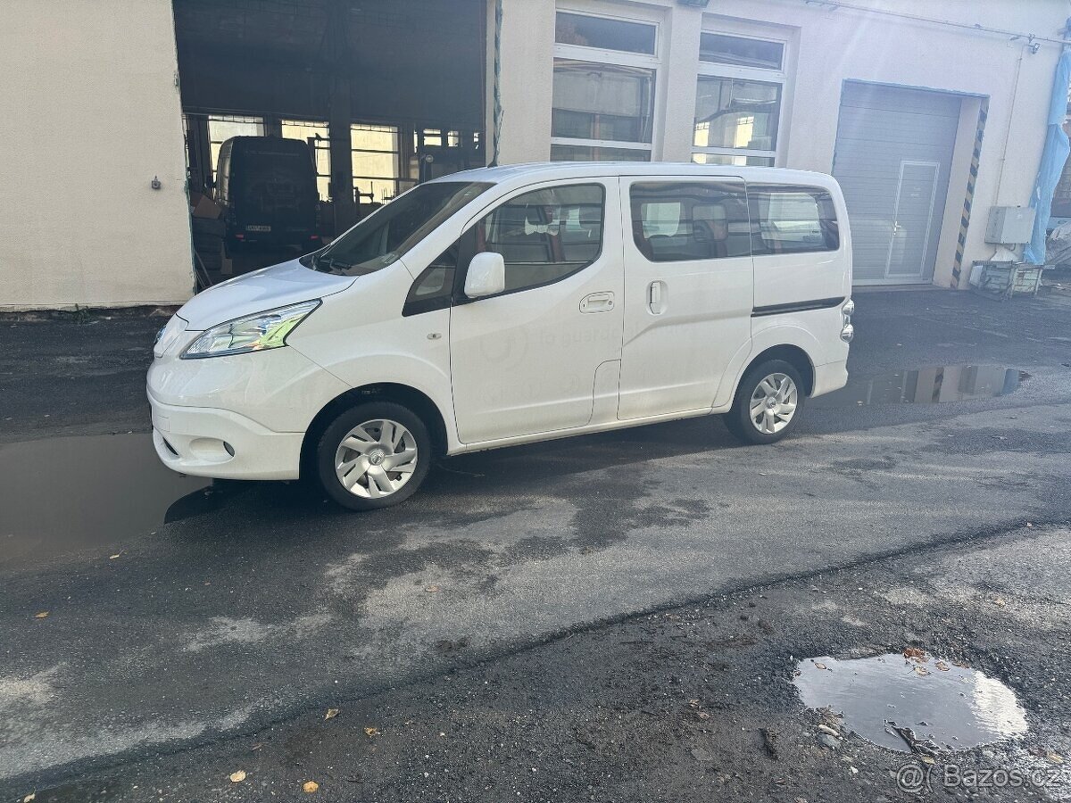 Nissan e-NV200