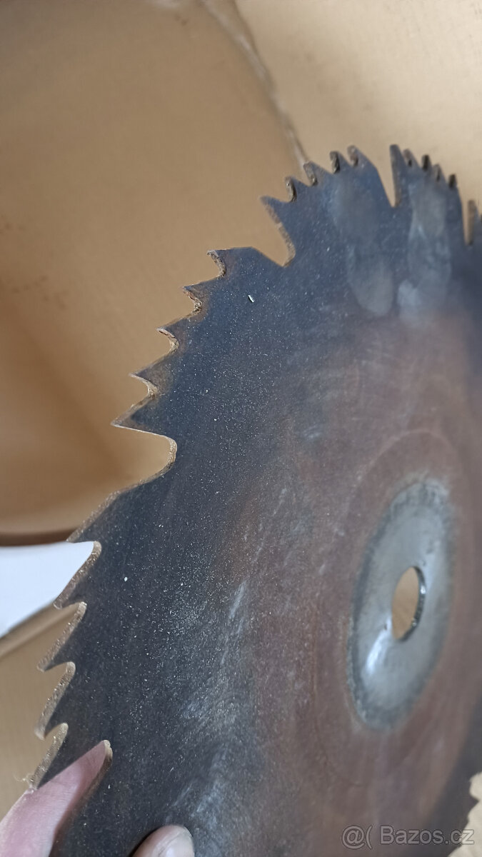 Pilový kotouč Hanibal 350 mm, oblouková pila + náhr. listy