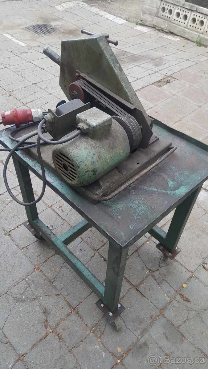 Pila na kov - rozbrušovačka